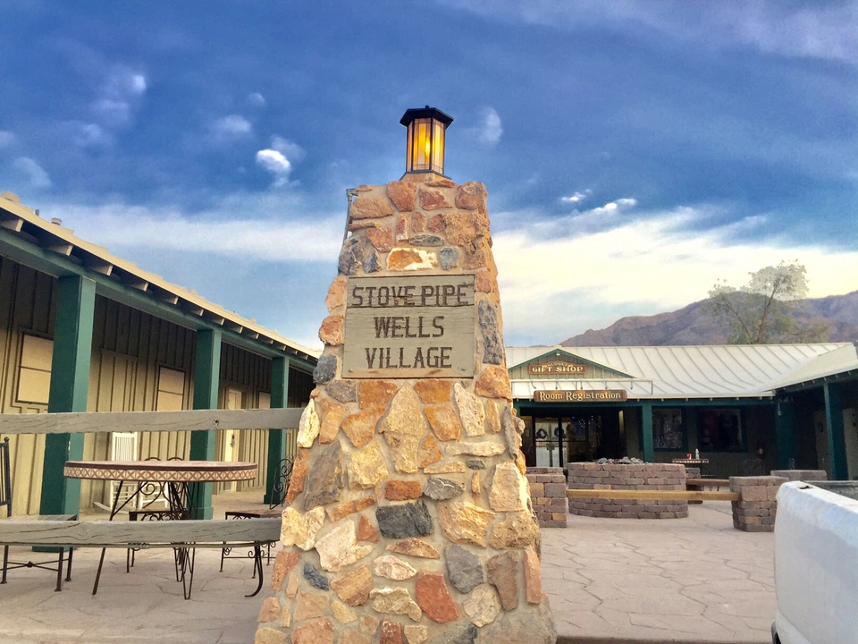 stovepipe wells village sign on a pillar